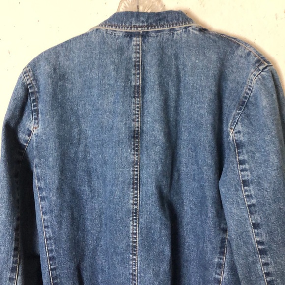 Lauren Jean Co by Ralph Lauren Jean Jacket cool buttons (one missing) Size M - Picture 10 of 10